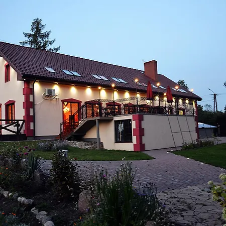 Bed & Breakfast Agroturystyczny Pod Modrzewiem 3*